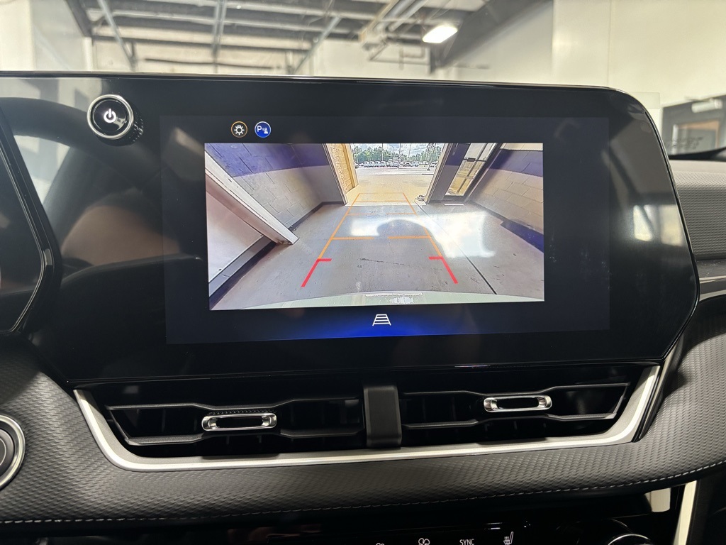 new 2026 Chevrolet Equinox car, priced at $34,353