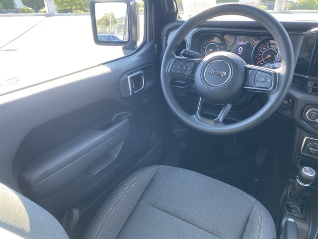 new 2025 Jeep Wrangler car, priced at $36,394