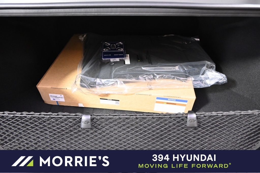 new 2025 Hyundai Elantra car, priced at $21,597