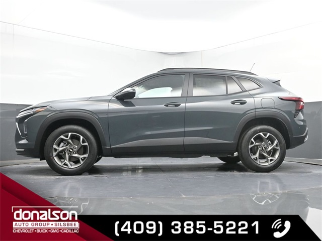 new 2025 Chevrolet Trax car, priced at $24,095