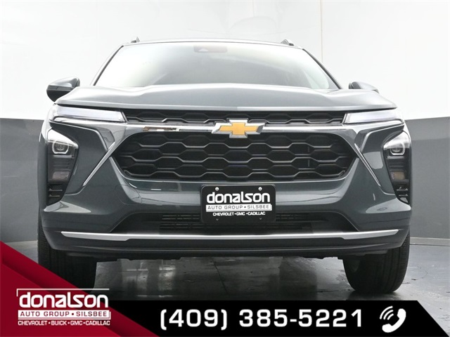 new 2025 Chevrolet Trax car, priced at $24,095