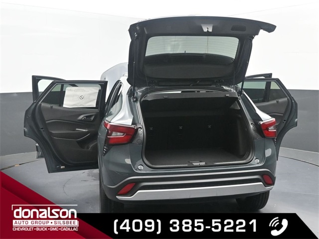 new 2025 Chevrolet Trax car, priced at $24,095