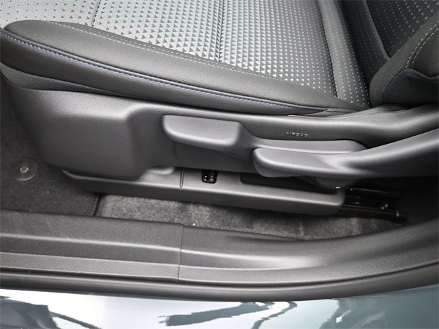 new 2025 Chevrolet Trax car, priced at $24,095