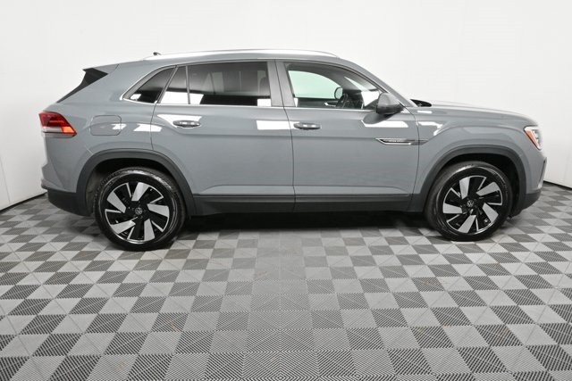 used 2024 Volkswagen Atlas Cross Sport car, priced at $32,000