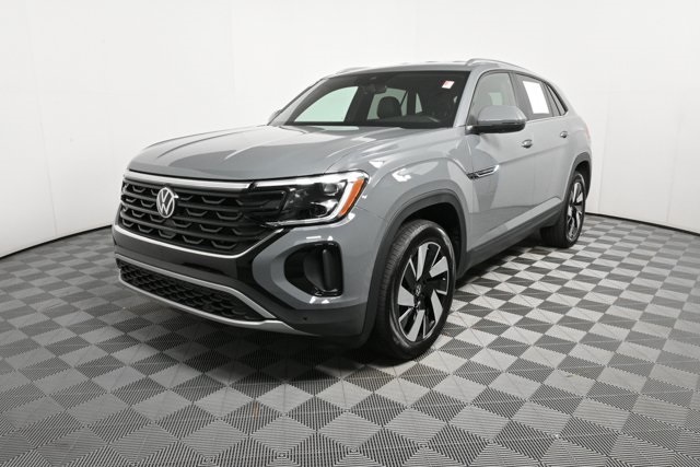 used 2024 Volkswagen Atlas Cross Sport car, priced at $32,000