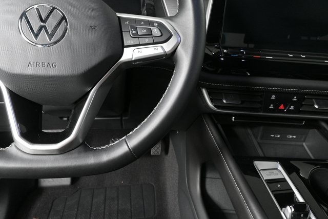 used 2024 Volkswagen Atlas Cross Sport car, priced at $32,000