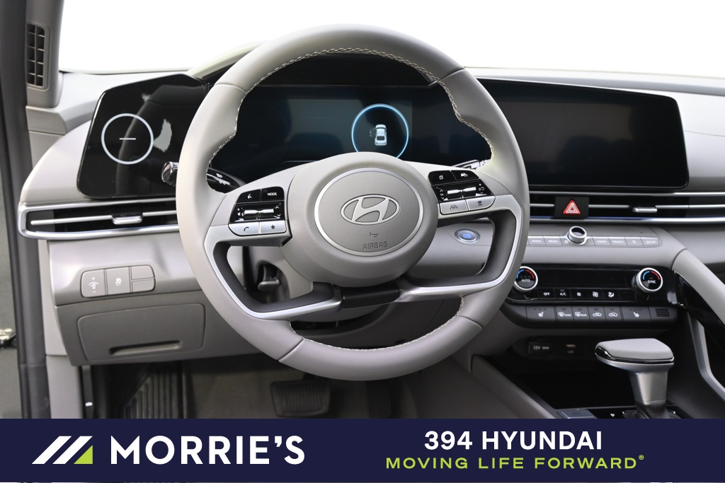 new 2025 Hyundai Elantra car, priced at $25,556