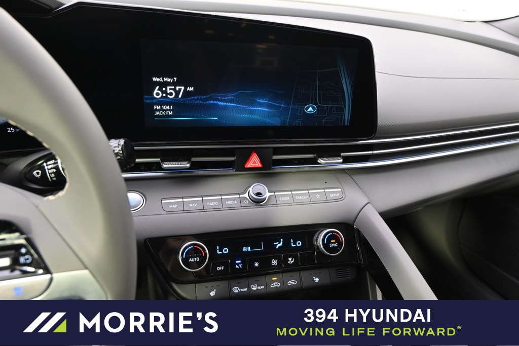new 2025 Hyundai Elantra car, priced at $25,556