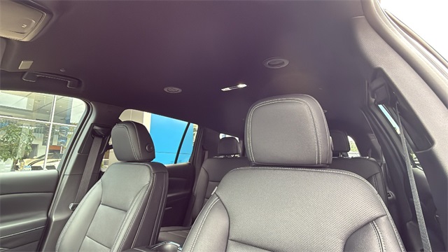 new 2026 Chevrolet Traverse car, priced at $43,695