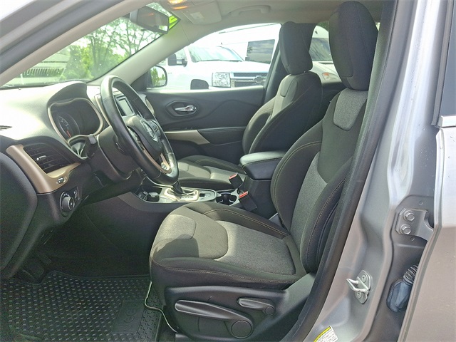 used 2018 Jeep Cherokee car, priced at $19,950