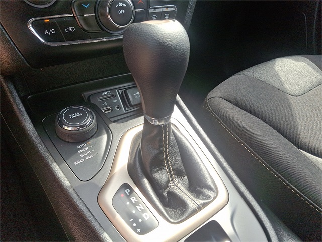 used 2018 Jeep Cherokee car, priced at $19,950