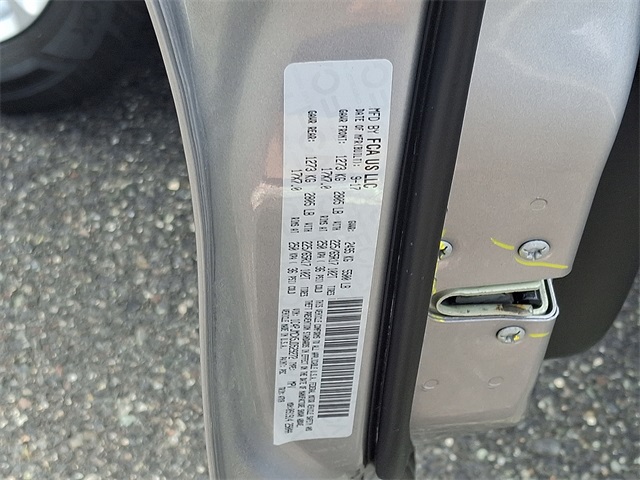 used 2018 Jeep Cherokee car, priced at $19,950