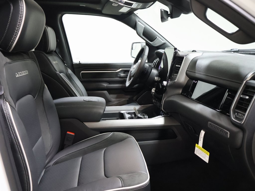 new 2025 Ram 1500 car, priced at $61,704