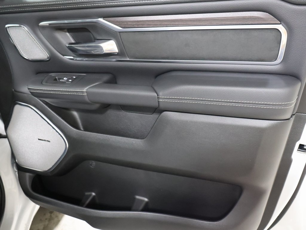 new 2025 Ram 1500 car, priced at $61,704