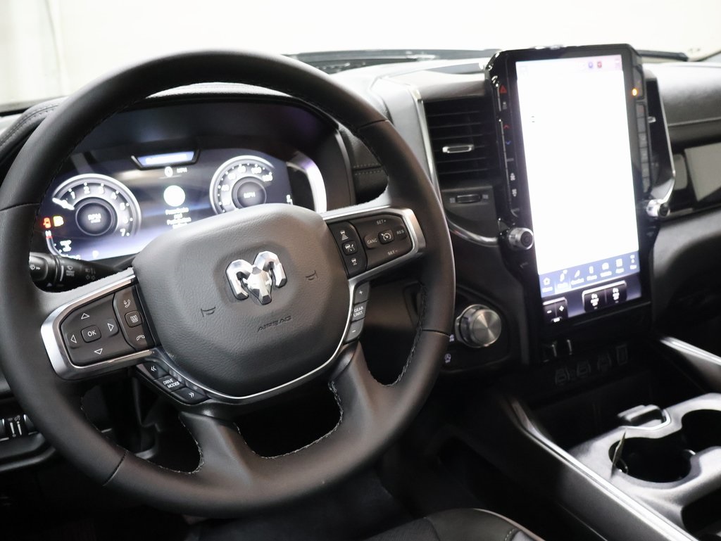 new 2025 Ram 1500 car, priced at $61,704