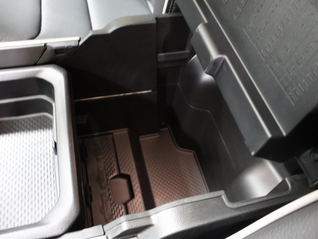 new 2025 Ram 1500 car, priced at $61,704