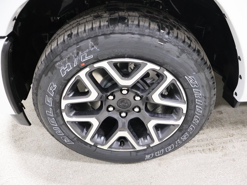 new 2025 Ram 1500 car, priced at $61,704