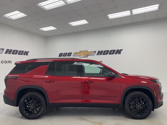 new 2026 Chevrolet Traverse car, priced at $45,255