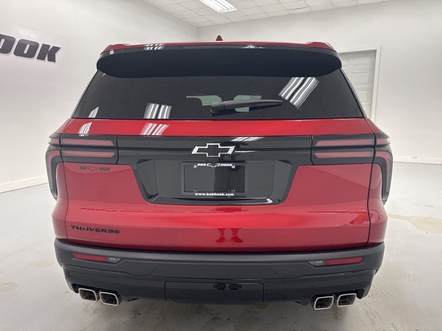 new 2026 Chevrolet Traverse car, priced at $45,255