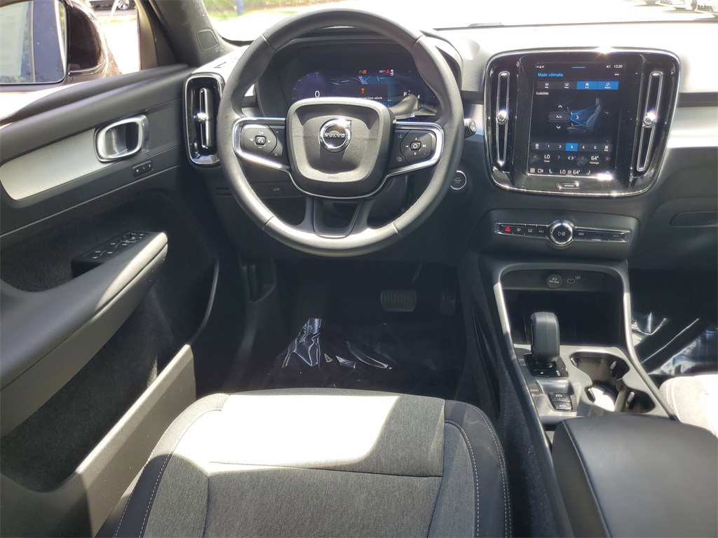 used 2025 Volvo XC40 car, priced at $29,995