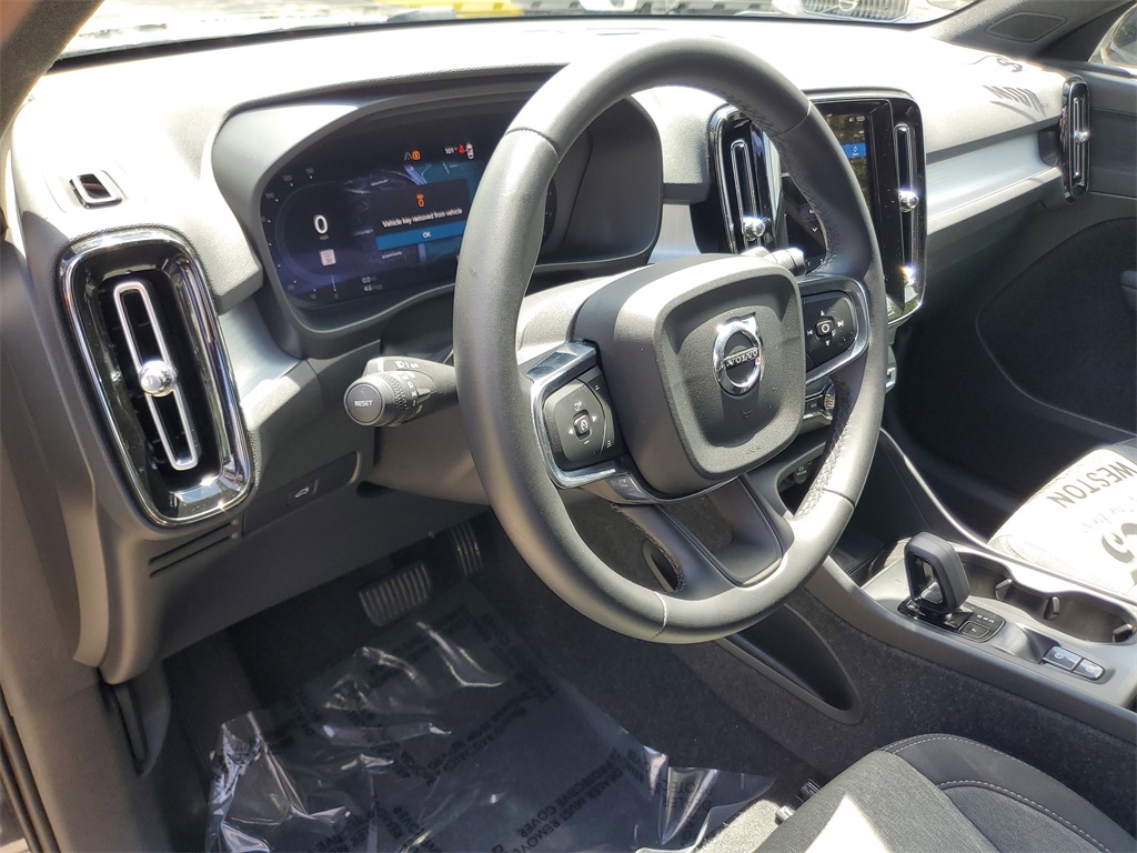 used 2025 Volvo XC40 car, priced at $29,995