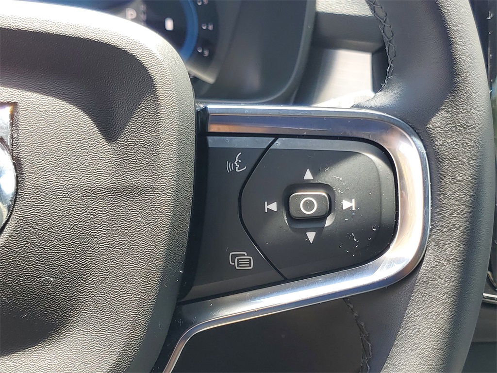 used 2025 Volvo XC40 car, priced at $29,995