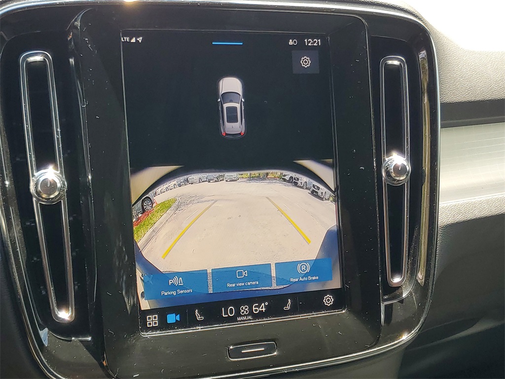 used 2025 Volvo XC40 car, priced at $29,995