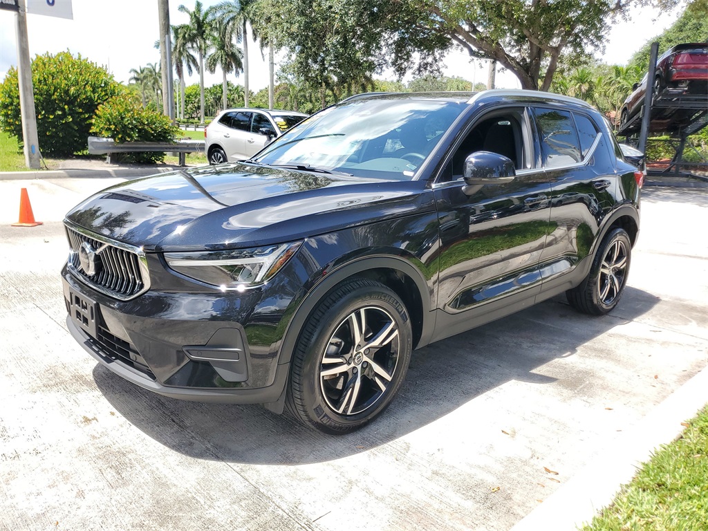used 2025 Volvo XC40 car, priced at $29,995