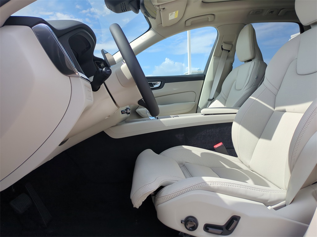 new 2026 Volvo XC60 Plug-In Hybrid car, priced at $71,515