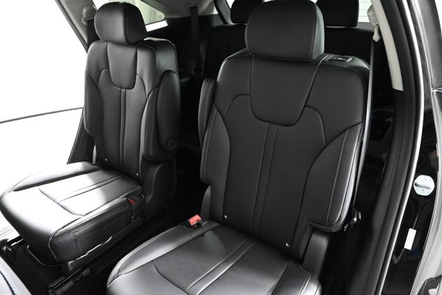 new 2025 Kia Sorento Hybrid car, priced at $39,082
