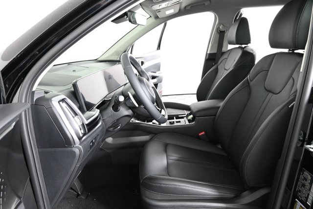 new 2025 Kia Sorento Hybrid car, priced at $39,082