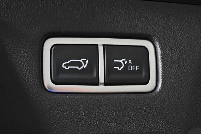 new 2025 Kia Sorento Hybrid car, priced at $39,082