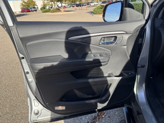 used 2023 Honda Ridgeline car, priced at $36,959