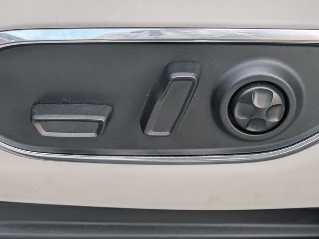 used 2022 Jeep Wagoneer car, priced at $40,498