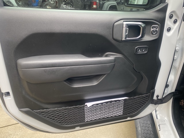 new 2025 Jeep Wrangler car, priced at $35,383