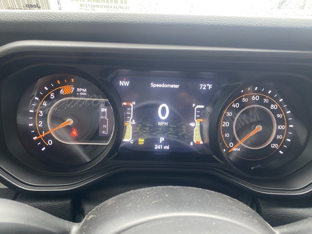 new 2025 Jeep Wrangler car, priced at $35,383