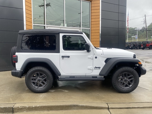 new 2025 Jeep Wrangler car, priced at $35,383