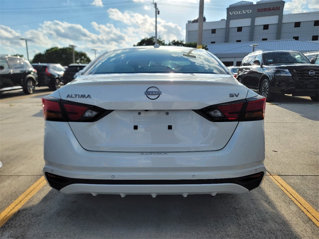 new 2025 Nissan Altima car, priced at $27,168