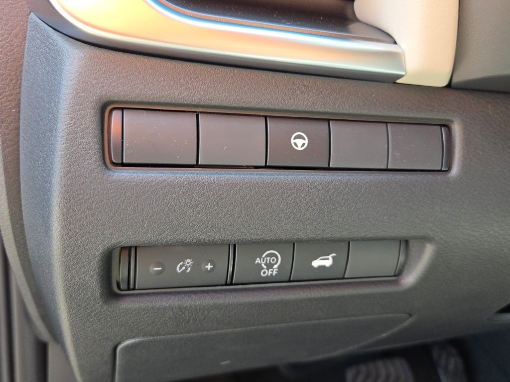 new 2025 Nissan Rogue car, priced at $33,385