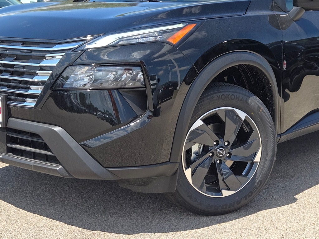 new 2025 Nissan Rogue car, priced at $33,385