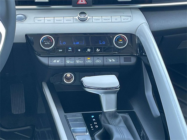 new 2025 Hyundai Elantra Hybrid car, priced at $30,916