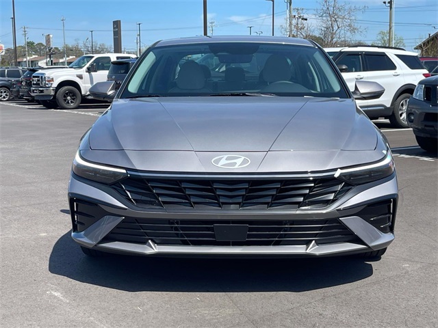 new 2025 Hyundai Elantra Hybrid car, priced at $30,916