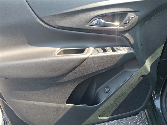 used 2022 Chevrolet Equinox car, priced at $22,750