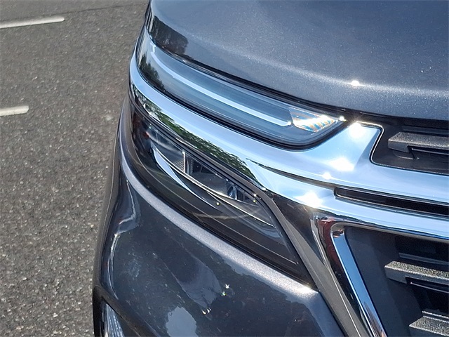 used 2022 Chevrolet Equinox car, priced at $22,750