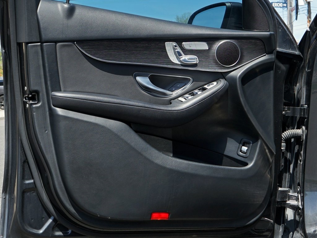 used 2022 Mercedes-Benz GLC car, priced at $22,495