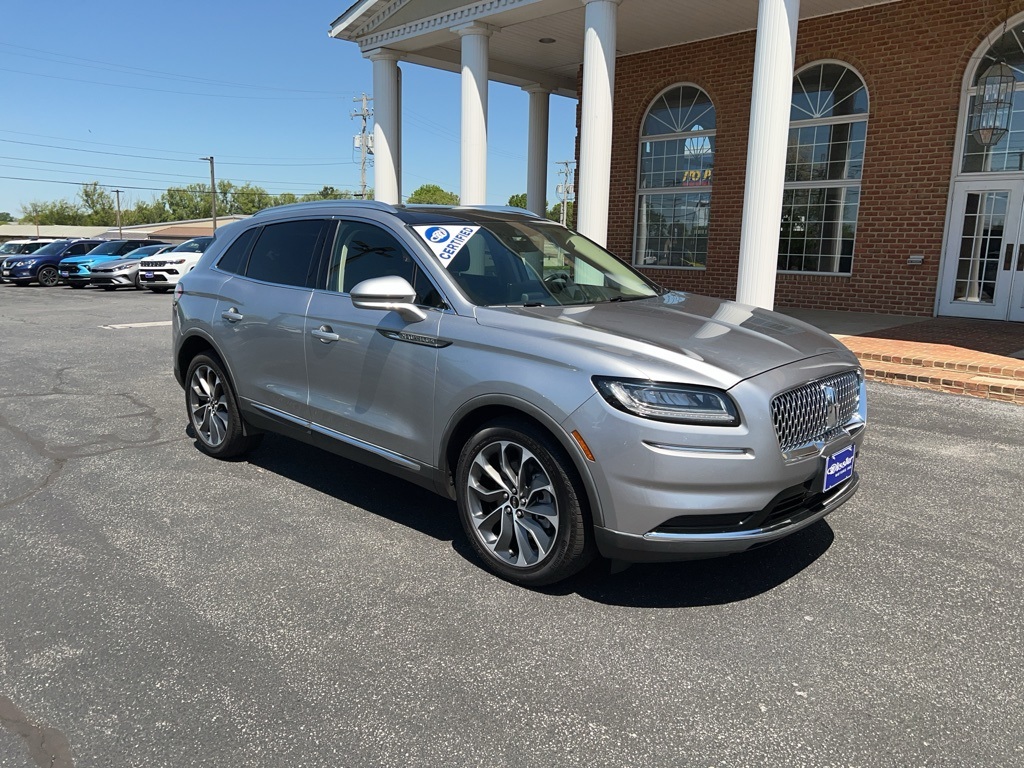 used 2022 Lincoln Nautilus car, priced at $35,900