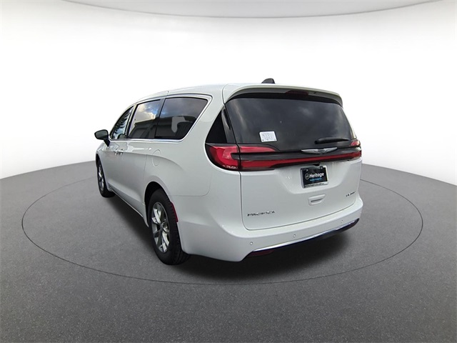 new 2026 Chrysler Pacifica car