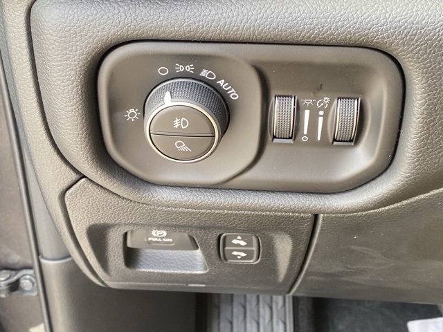 new 2026 Ram 1500 car, priced at $61,407