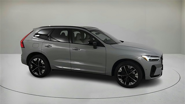 new 2026 Volvo XC60 Plug-In Hybrid car, priced at $69,285