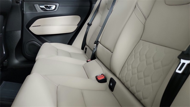 new 2026 Volvo XC60 Plug-In Hybrid car, priced at $69,285